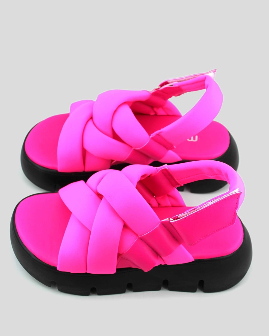 Women Mumka Shoes | Cross Fuchsia Sandals