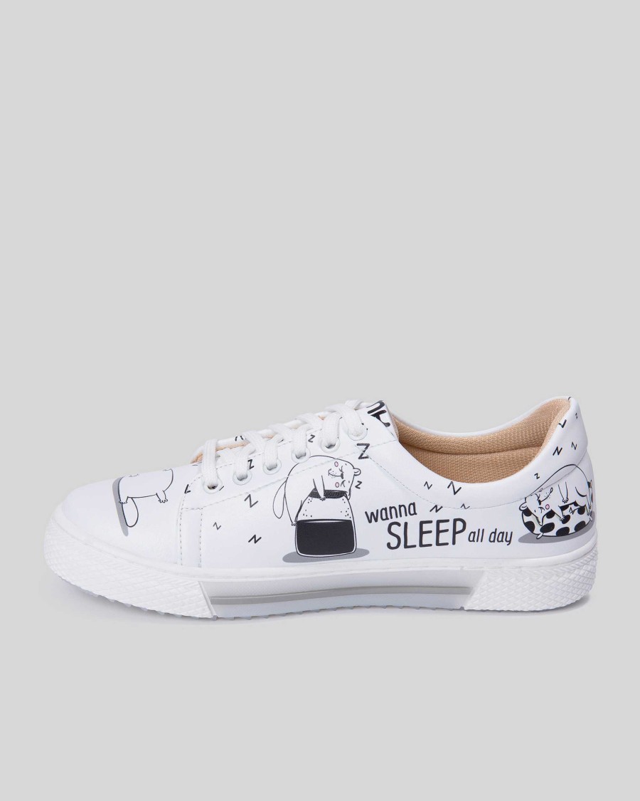 Women Mumka Shoes | Sleeping Cat Sneakers