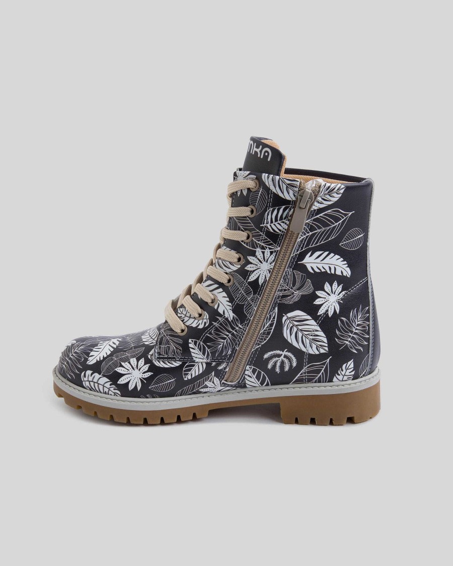 Women Mumka Shoes | Black And White Leafy Boots